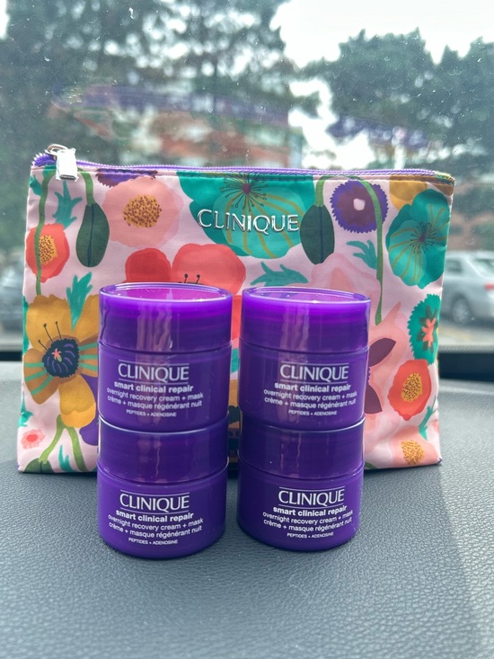 Clinique Other - 15mlx4 Clinique Smart Clinical Repair™ Overnight Recovery Face Cream + Mask